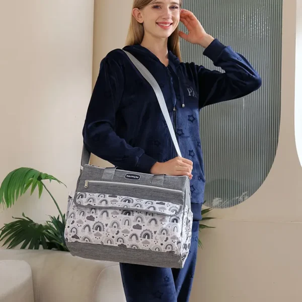 Sac de voyage bébé 2 tailles gris grand modèle pratique